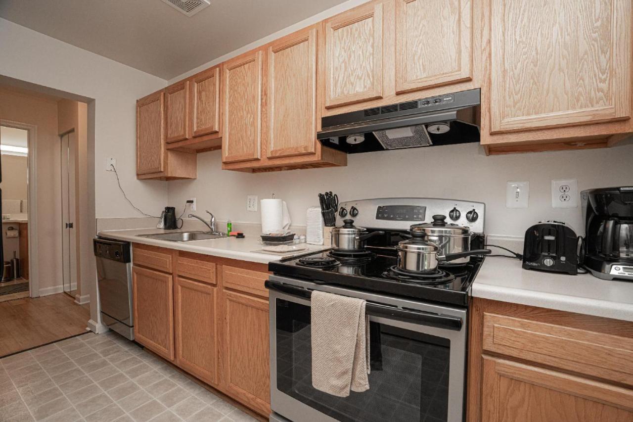 Mt Vernon Square Station Apartments Вашингтон Экстерьер фото